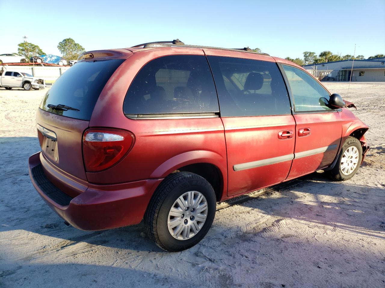 Изображение 3 2005 CHRYSLER TOWN & COUNTRY  2005 с VIN 1C4GP45R95B440982