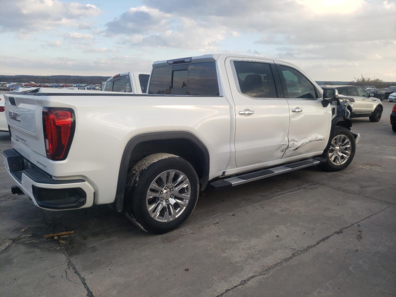 Image 3 of 2021 GMC SIERRA C1500 DENALI 2021 with VIN 3GTP8FED3MG292783