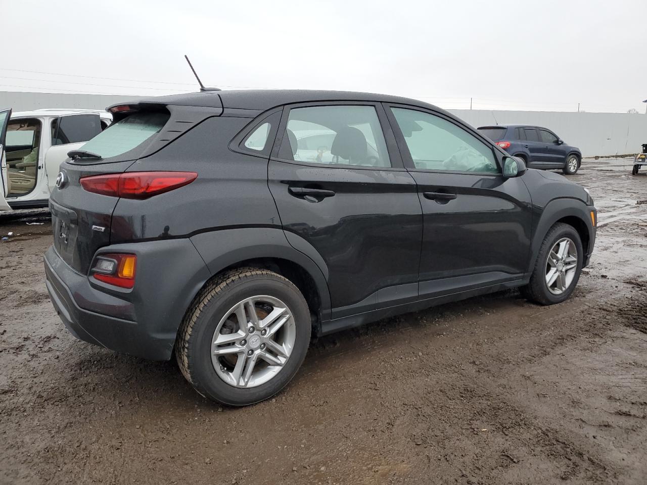 Image 3 of 2020 HYUNDAI KONA SE 2020 with VIN KM8K1CAA4LU542502