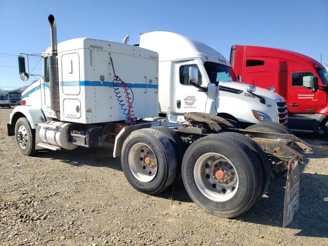 Image 3 of 2006 KENWORTH CONSTRUCTION T800 2006 with VIN 1XKDDU8X56J124612