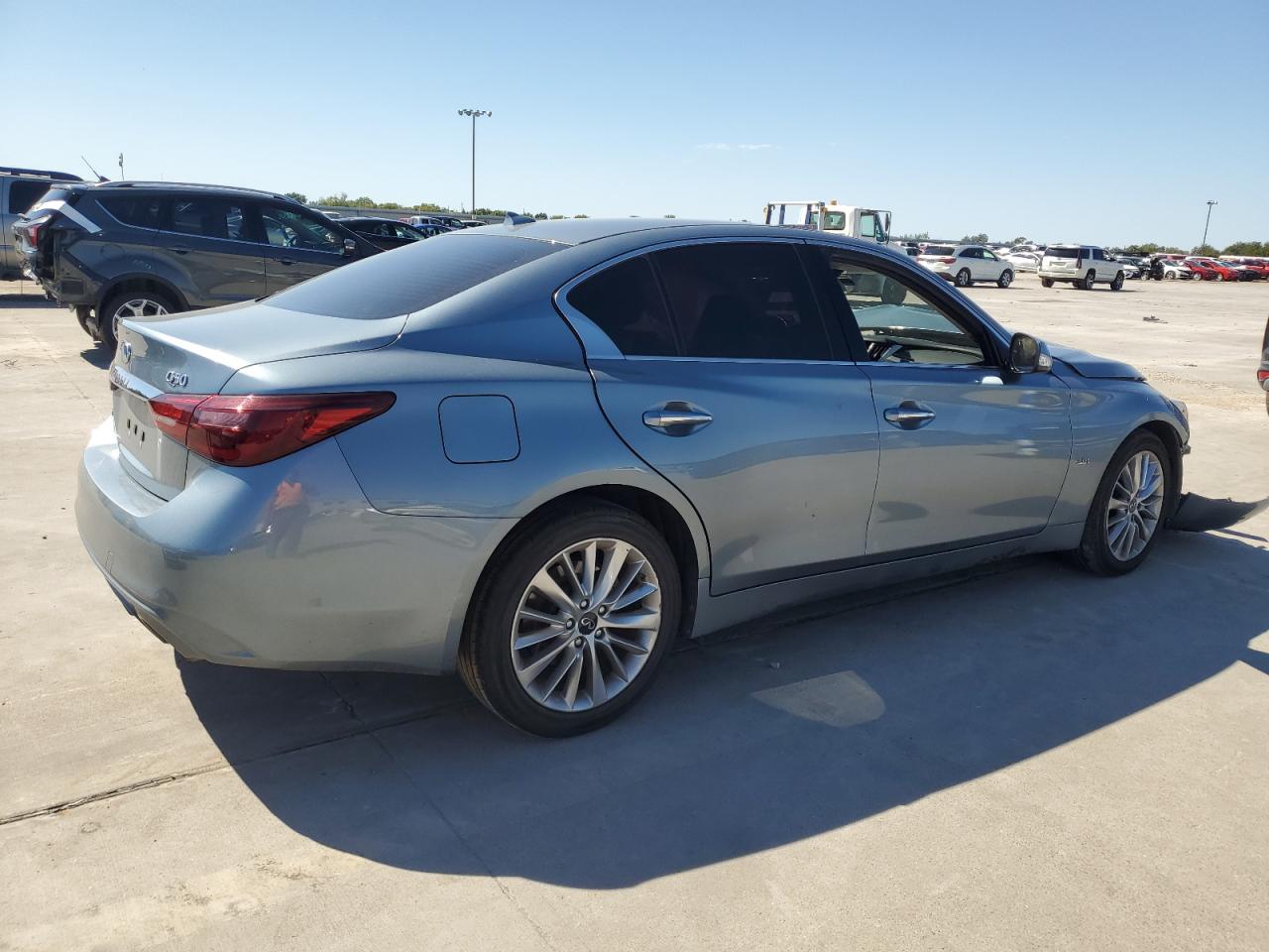 Изображение 3 Infiniti Q50 Pure 2020 с VIN JN1EV7AR8LM255735