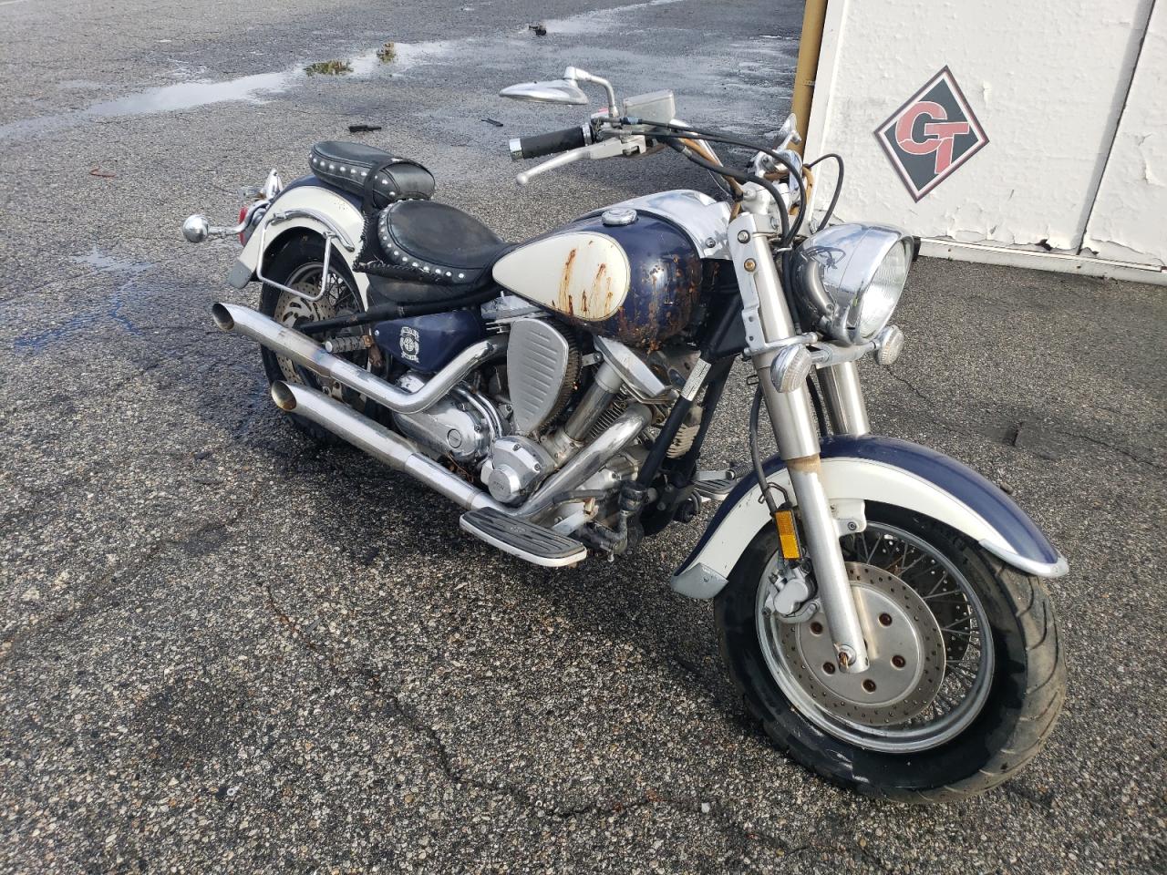 Image 1 of 1999 YAMAHA XV1600 AL 1999 with VIN JYAVP02Y6XA000279