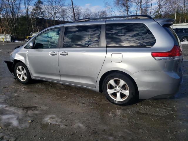Image 2 of 2013 TOYOTA SIENNA LE 2013 with VIN 5TDKK3DC7DS355405