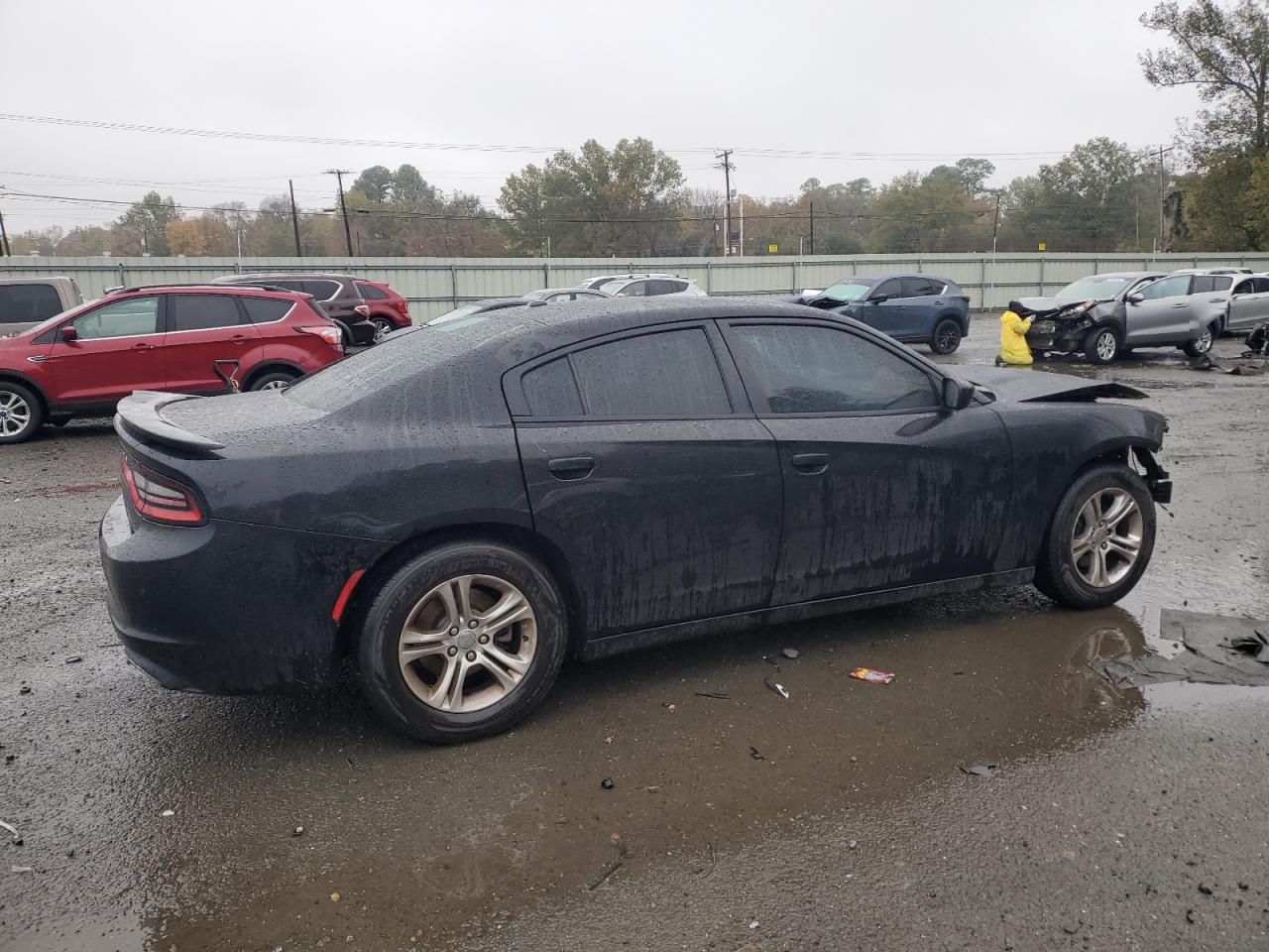 Image 3 of 2015 DODGE CHARGER SE 2015 with VIN 2C3CDXBG7FH771374
