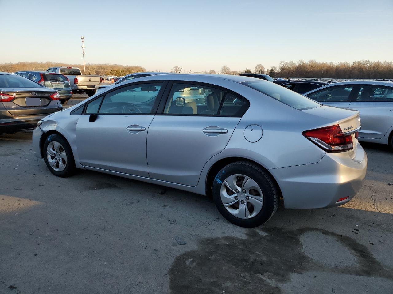 Image 2 of 2013 HONDA CIVIC LX 2013 with VIN 19XFB2F52DE240179