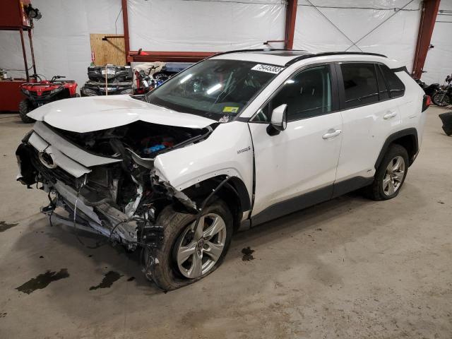 2021 TOYOTA RAV4 XLE 2021 image