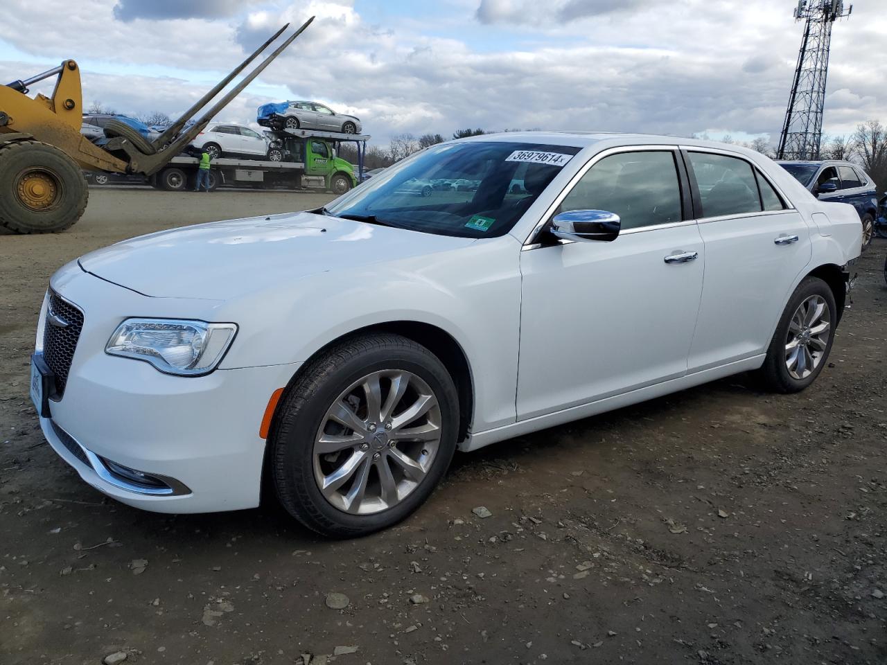 Изображение 1 2015 CHRYSLER 300C  2015 с VIN 2C3CCAKG0FH923222