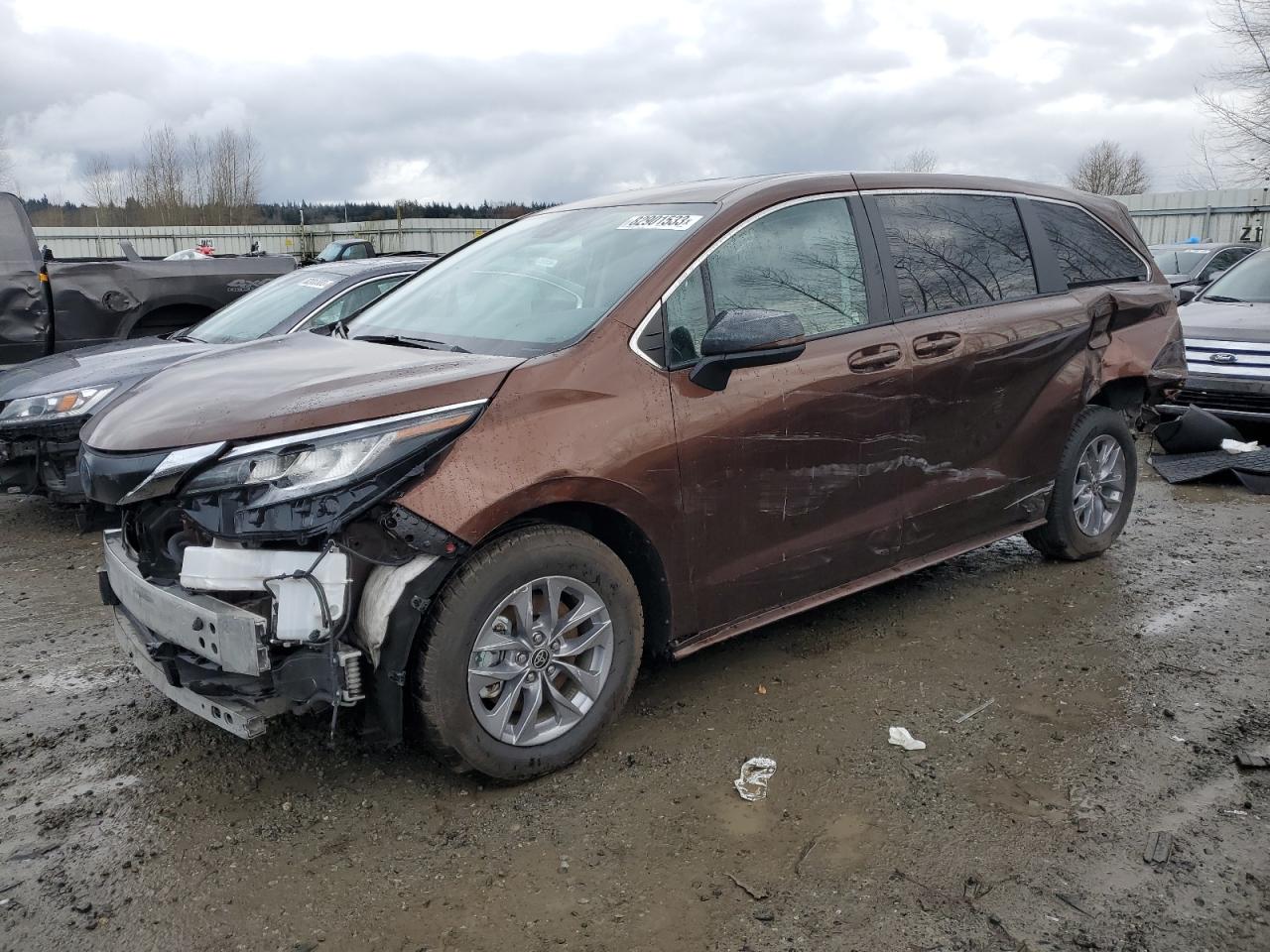 Obraz 2022 TOYOTA SIENNA LE 2022