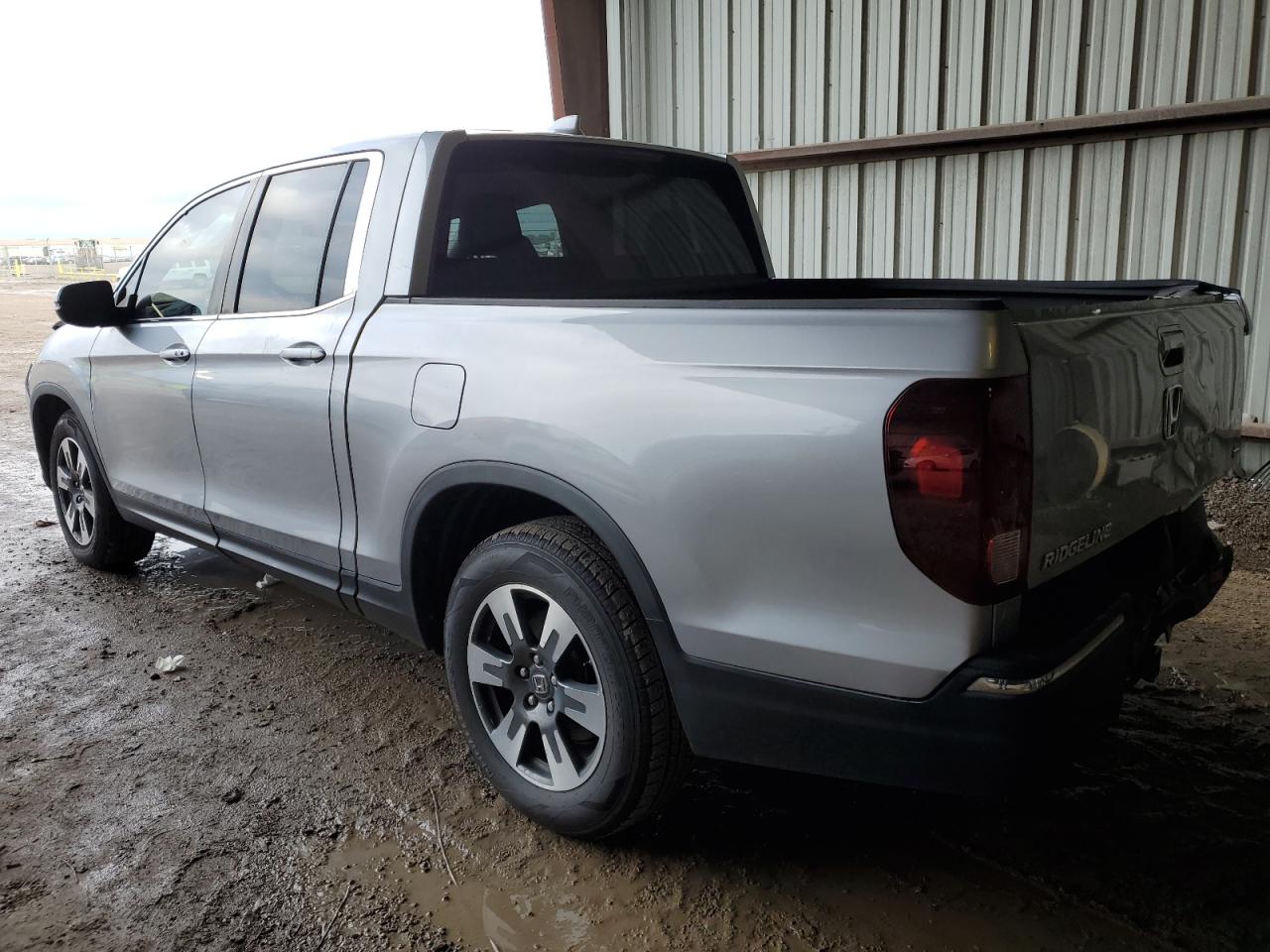 Obraz 2 z 2018 HONDA RIDGELINE RTL 2018 z VIN 5FPYK2F53JB002038
