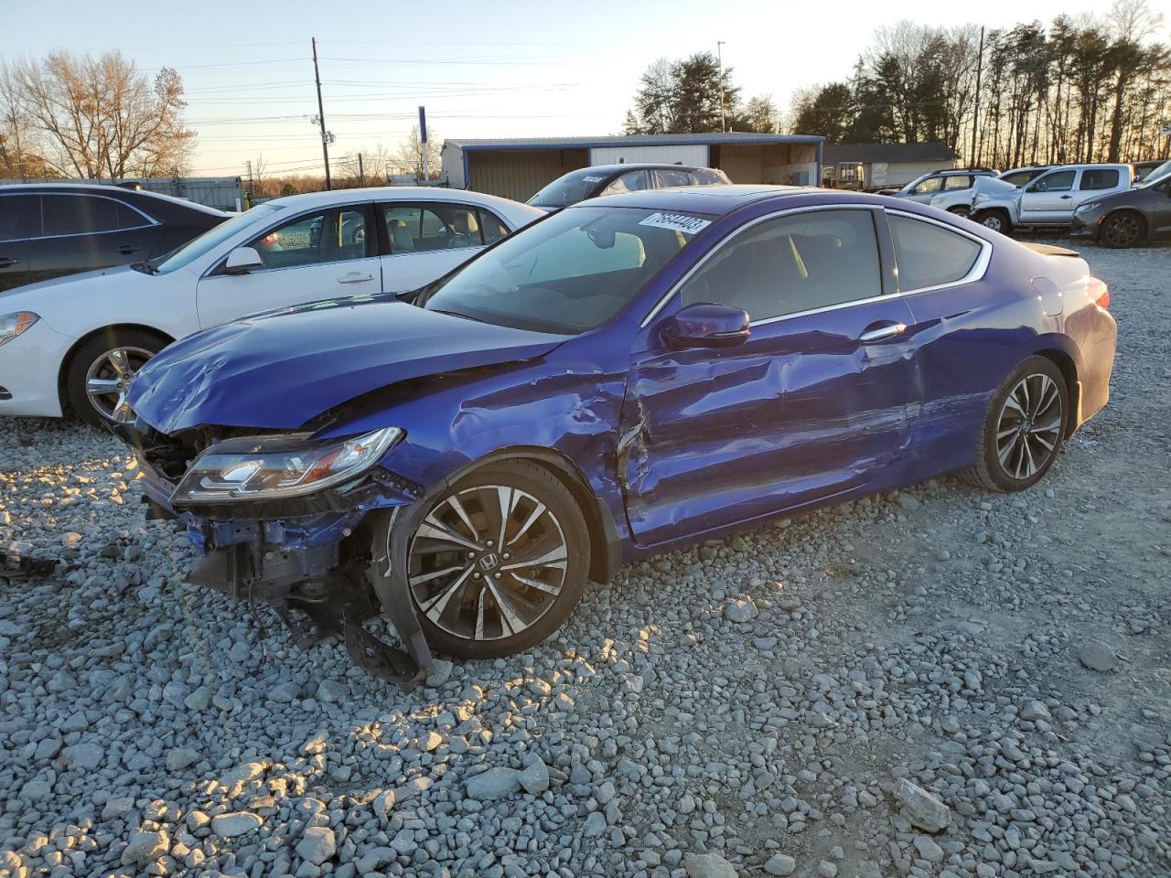 Изображение 1 2017 HONDA ACCORD EXL 2017 с VIN 1HGCT2B82HA006084