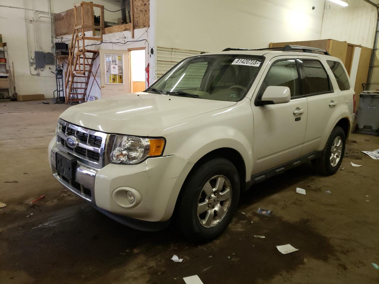 Image 1 of 2011 FORD ESCAPE LIMITED 2011 with VIN 1FMCU9EG0BKB98237