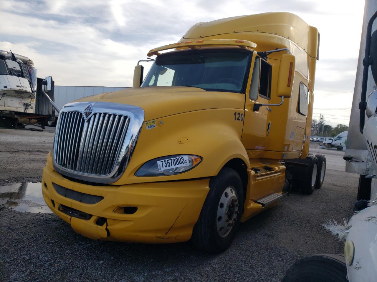 Image 2 of 2009 INTERNATIONAL PROSTAR PREMIUM  2009 with VIN 2HSCUAPR59C090786