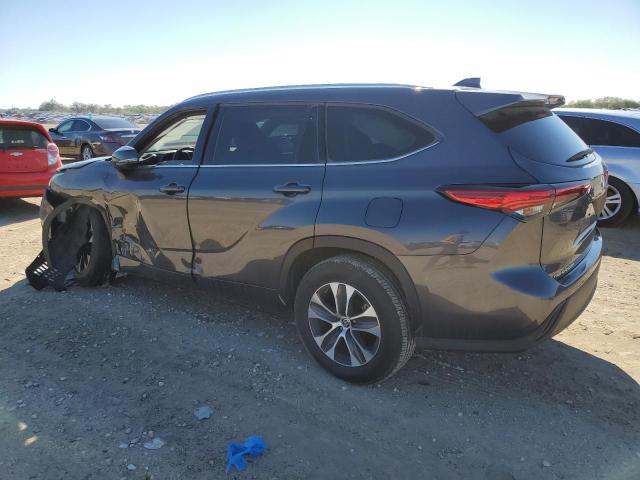 Obraz 2 z 2021 TOYOTA HIGHLANDER XLE 2021 z VIN 5TDHZRAH4MS515104