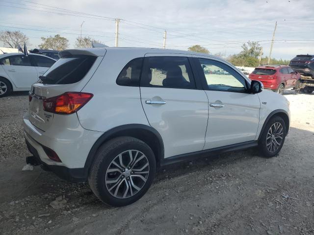 Obraz 3 z 2018 MITSUBISHI OUTLANDER ES 2018 z VIN JA4AP3AW9JZ012045