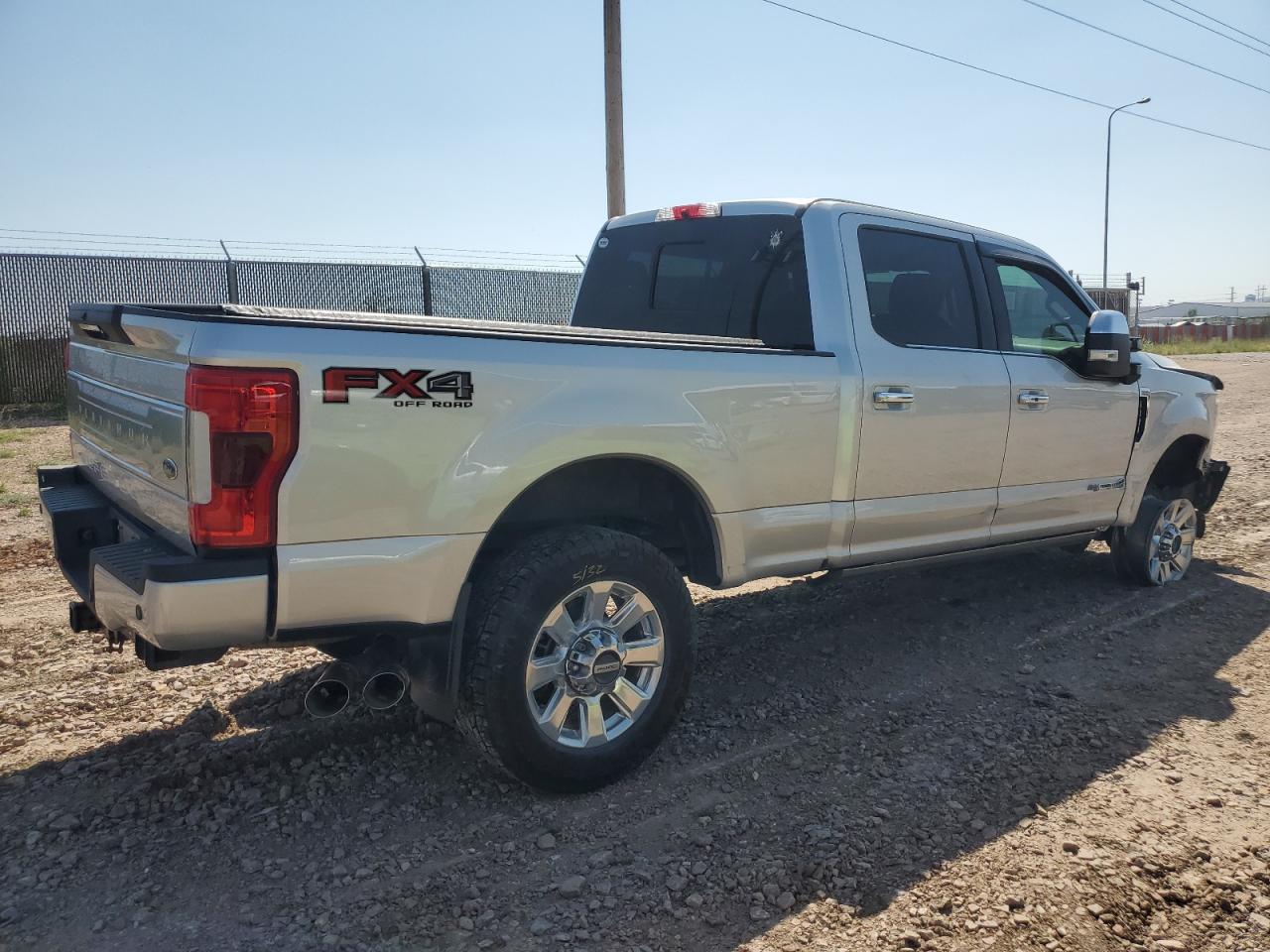 Image 3 of 2019 FORD F350 SUPER DUTY 2019 with VIN 1FT8W3BTXKEG42676