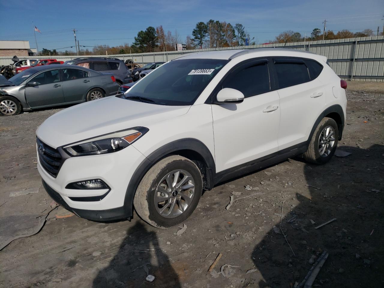 Image 1 of 2016 HYUNDAI TUCSON LIMITED 2016 with VIN KM8J33A2XGU201223