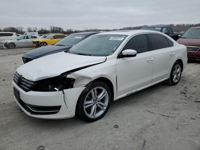 Image 1 of 2015 VOLKSWAGEN PASSAT SE 2015 with VIN 1VWBV7A32FC012263