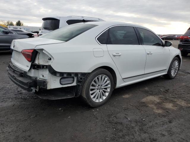 Изображение 3 2017 VOLKSWAGEN PASSAT SE 2017 с VIN 1VWBT7A37HC033568