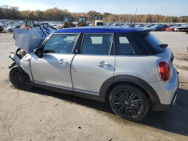 Obraz 2 z 2022 MINI COOPER S 2022 z VIN WMW53DK08N2S19301