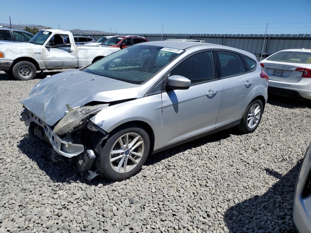 Image 1 of Ford Focus Se 2018 with VIN 1FADP3K27JL295374
