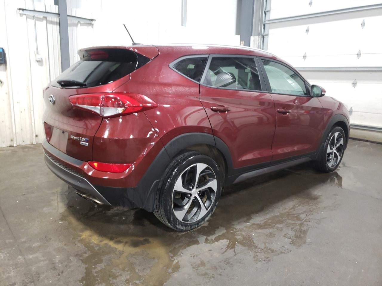 Obraz 3 z 2016 HYUNDAI TUCSON LIMITED 2016 z VIN KM8J3CA25GU080276