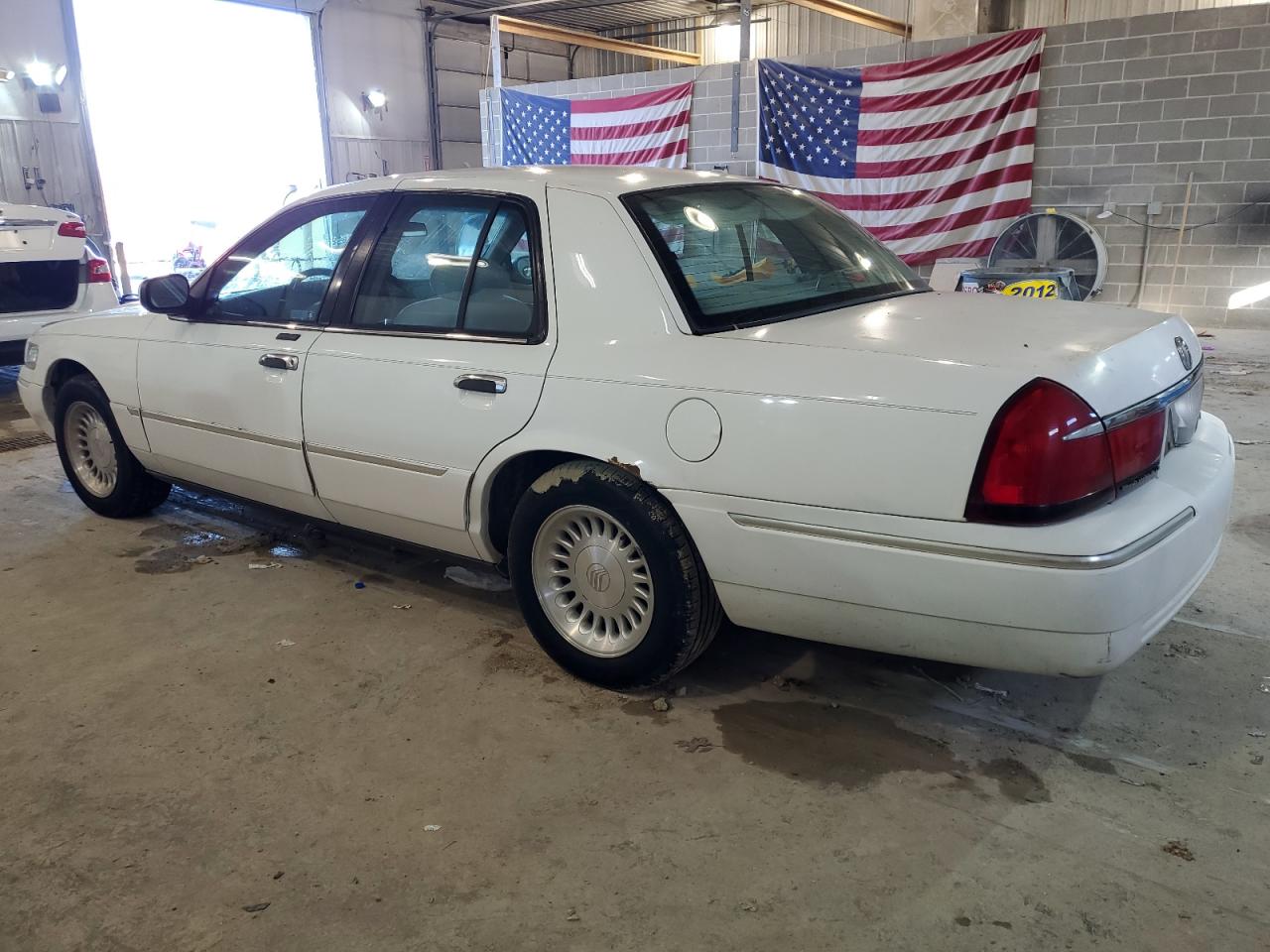 Obraz 2 z 1998 MERCURY GRAND MARQUIS LS 1998 z VIN 2MEFM75W3WX626994