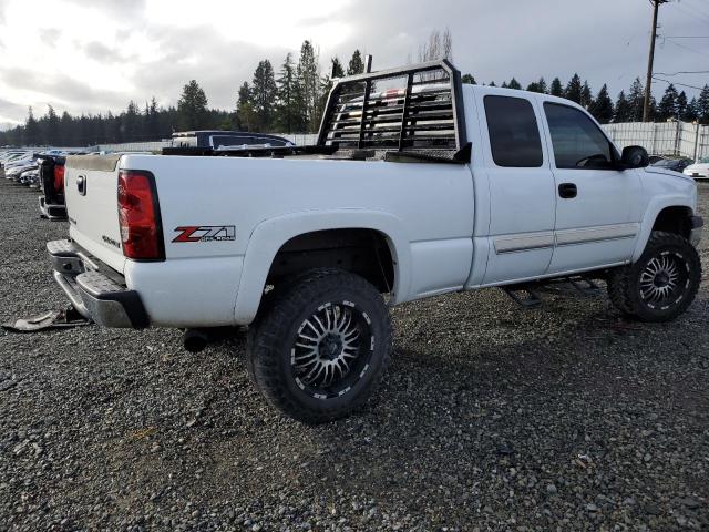 Image 3 of 2005 CHEVROLET SILVERADO K1500 2005 with VIN 1GCEK19Z85Z121773