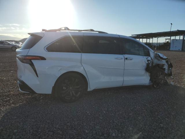 Изображение 3 2022 TOYOTA SIENNA XSE 2022 с VIN 5TDDRKEC7NS135051