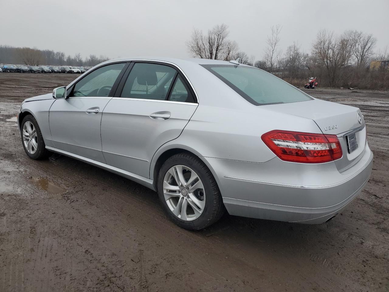 Obraz 2 z 2010 MERCEDES-BENZ E 350 4MATIC 2010 z VIN WDDHF8HB6AA232142