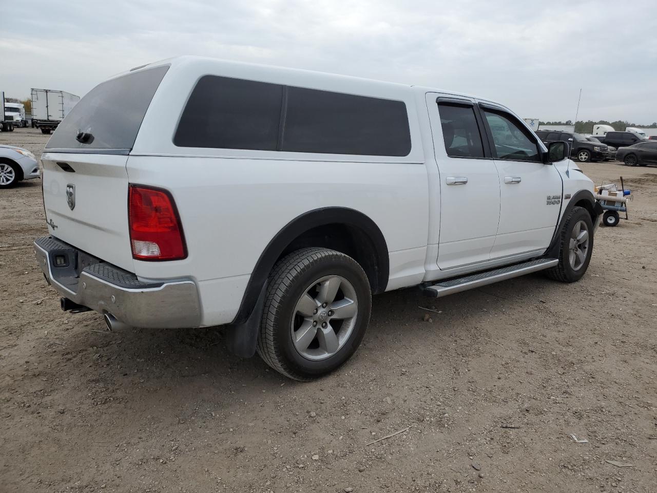Image 3 of 2014 RAM 1500 SLT 2014 with VIN 1C6RR6GT3ES102671