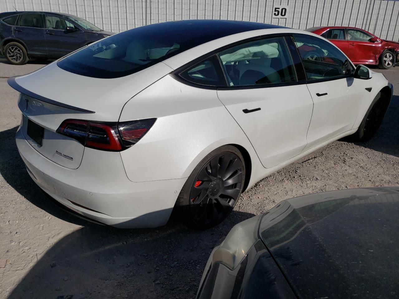 Изображение 3 2021 TESLA MODEL 3  2021 с VIN 5YJ3E1EC2MF037792
