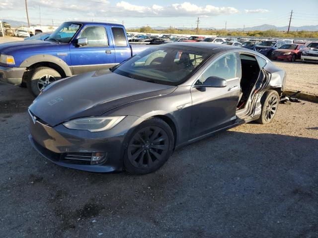 Obraz 1 z 2018 TESLA MODEL S  2018 z VIN 5YJSA1E28JF246755