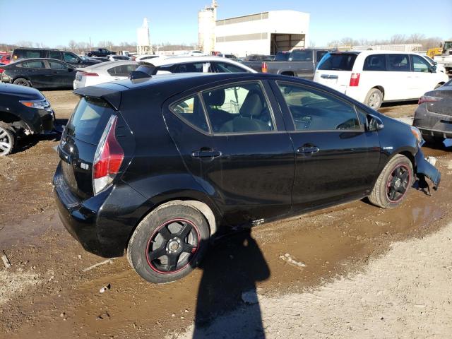 Image 3 of 2015 TOYOTA PRIUS C  2015 with VIN JTDKDTB30F1106635