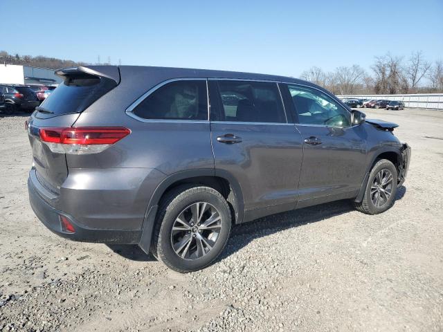 Image 3 of 2019 TOYOTA HIGHLANDER LE 2019 with VIN 5TDBZRFH5KS984455