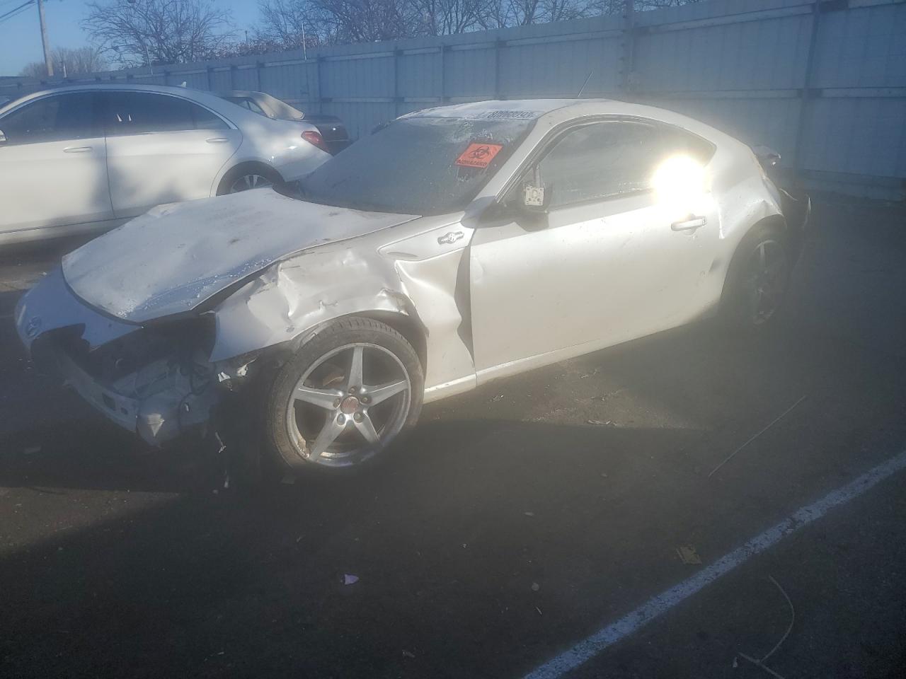 Изображение 2014 TOYOTA SCION FR-S  2014