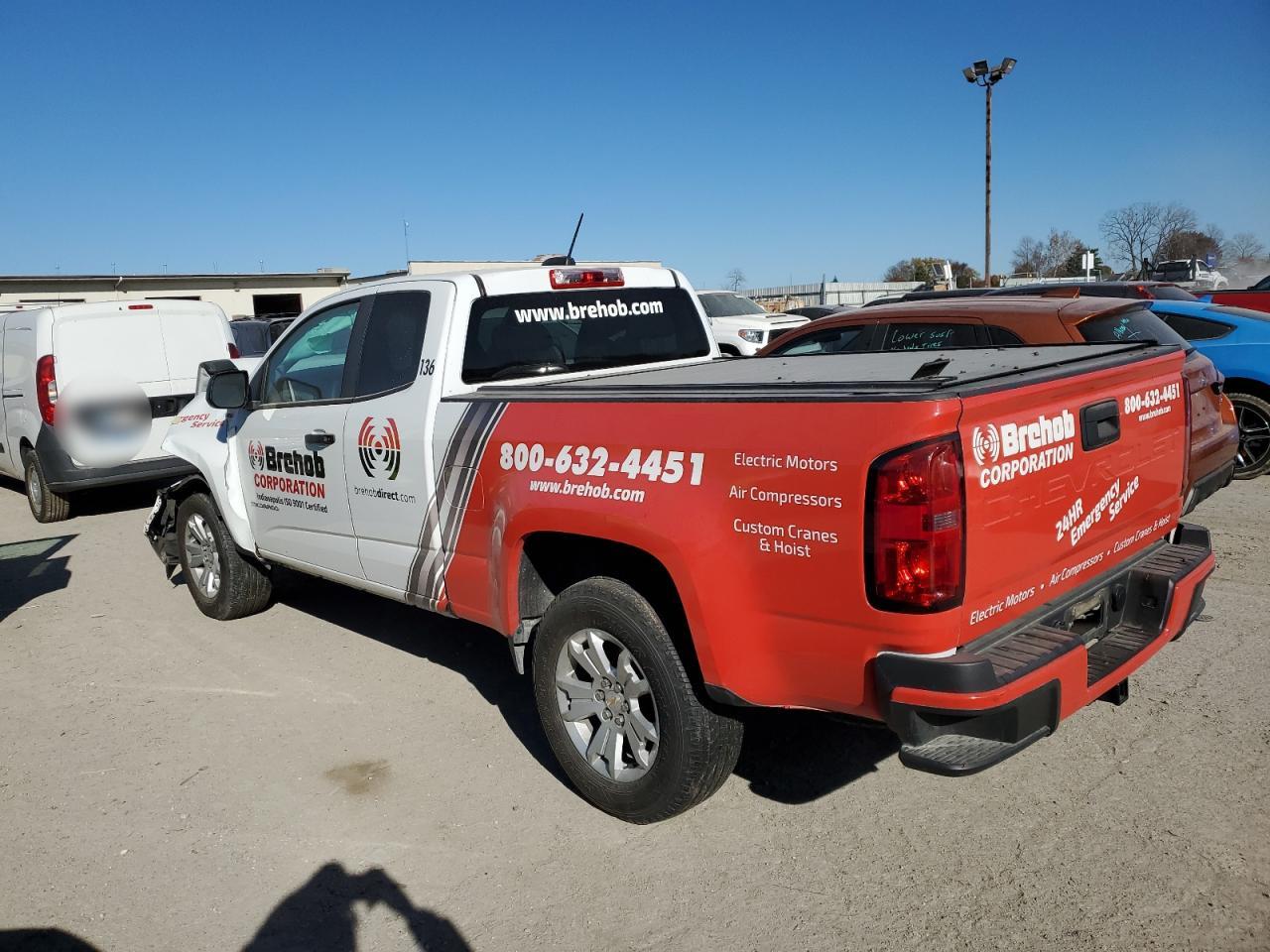 Image 2 of 2021 CHEVROLET COLORADO  2021 with VIN 1GCRTBE13M1138000