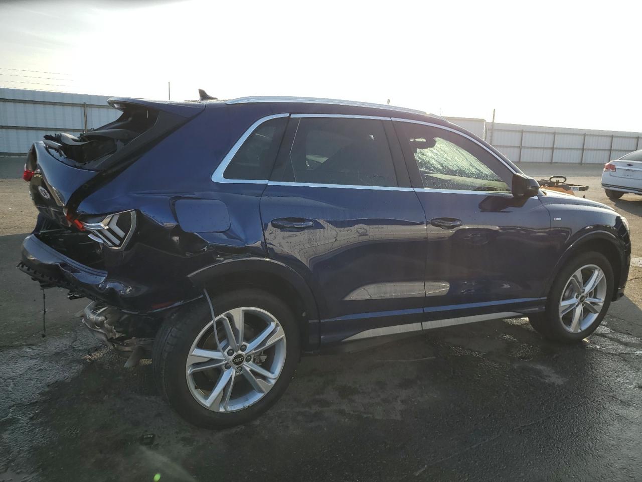 Изображение 3 2023 AUDI Q3 PREMIUM PLUS S LINE 45 2023 с VIN WA1EECF30P1019365