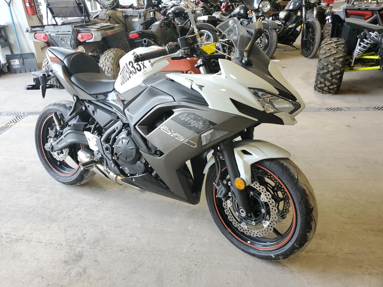 Image 1 of 2023 KAWASAKI EX650 R 2023 with VIN ML5EXER1XPDA90767