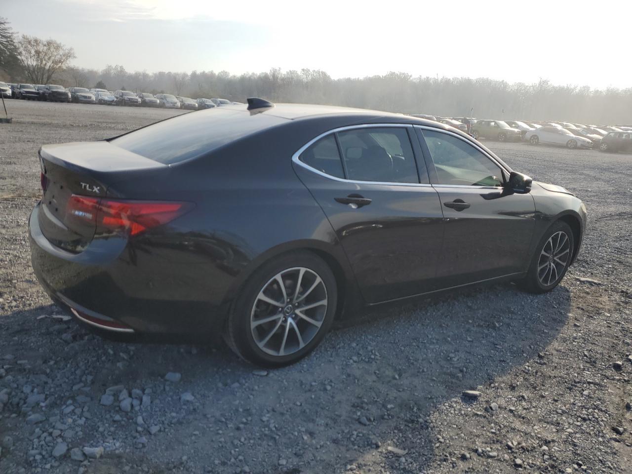 Изображение 3 2016 ACURA TLX TECH 2016 с VIN 19UUB2F5XGA009126
