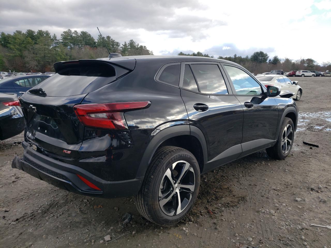 Изображение 3 2024 CHEVROLET TRAX 1RS 2024 с VIN KL77LGE21RC053663