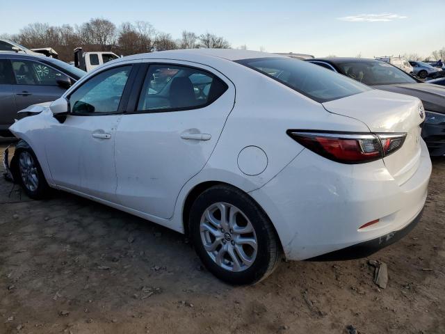 Image 2 of 2017 TOYOTA YARIS IA  2017 with VIN 3MYDLBYV2HY181299