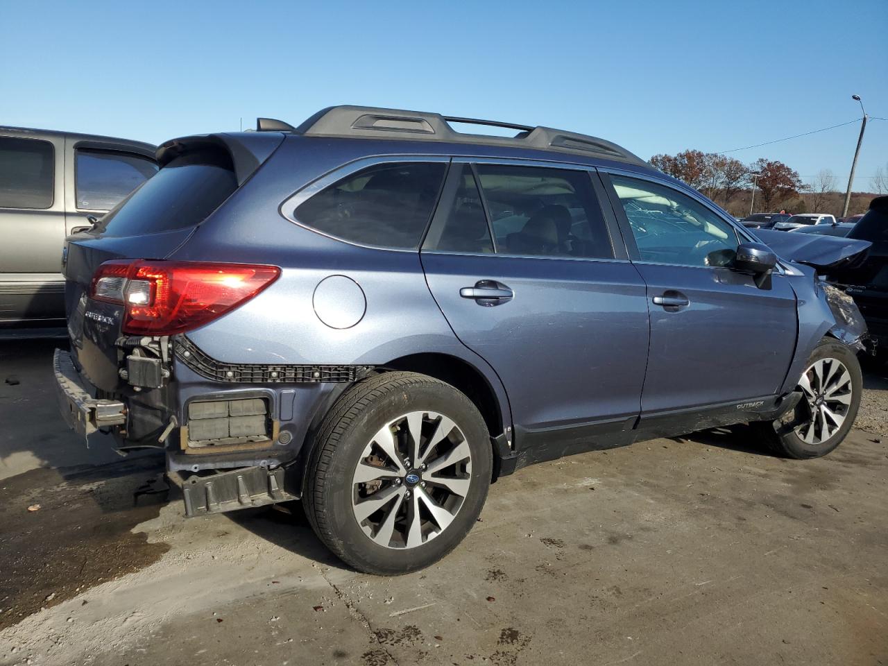 Image 3 of 2016 SUBARU OUTBACK 2.5I LIMITED 2016 with VIN 4S4BSBNC7G3207281