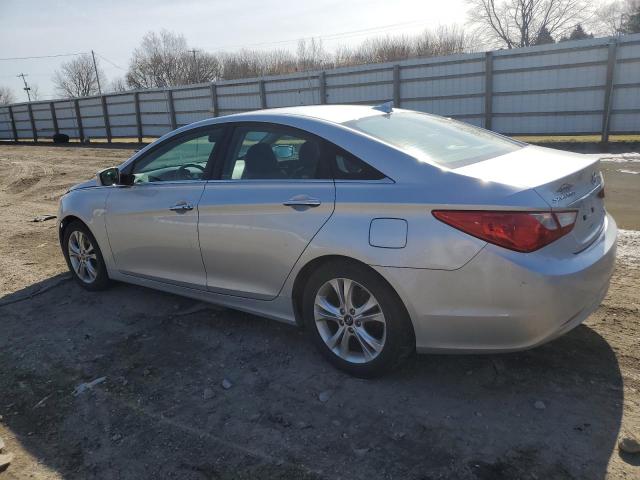 Obraz 2 z 2013 HYUNDAI SONATA SE 2013 z VIN 5NPEC4ACXDH590648