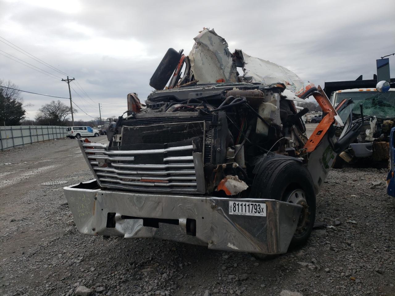 Image 2 of 2006 FREIGHTLINER CONVENTIONAL ST120 2006 with VIN 1FUJBBCG96LU70367