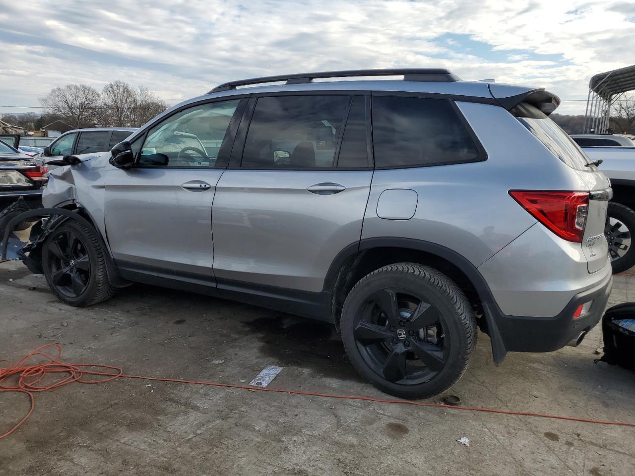 Изображение 2 2021 HONDA PASSPORT ELITE 2021 с VIN 5FNYF8H05MB021566