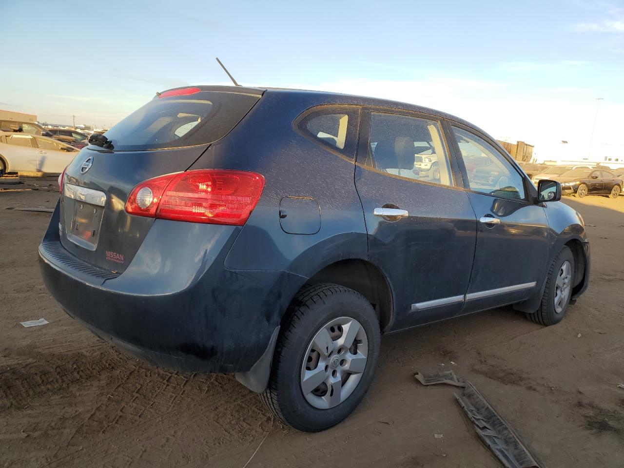Изображение 3 2014 NISSAN ROGUE SELECT S 2014 с VIN JN8AS5MT7EW101786