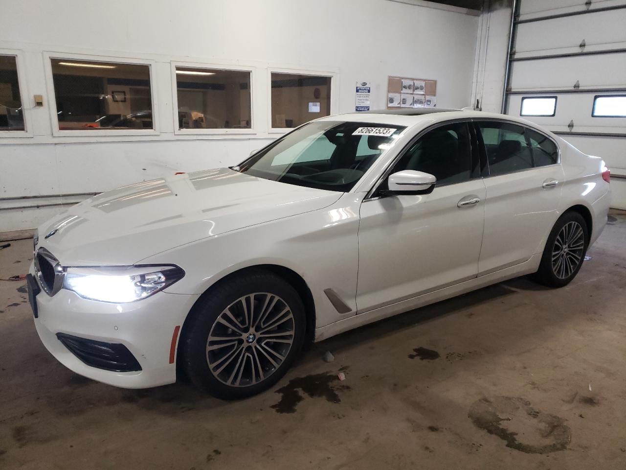 2018 BMW 530 XI 2018 image