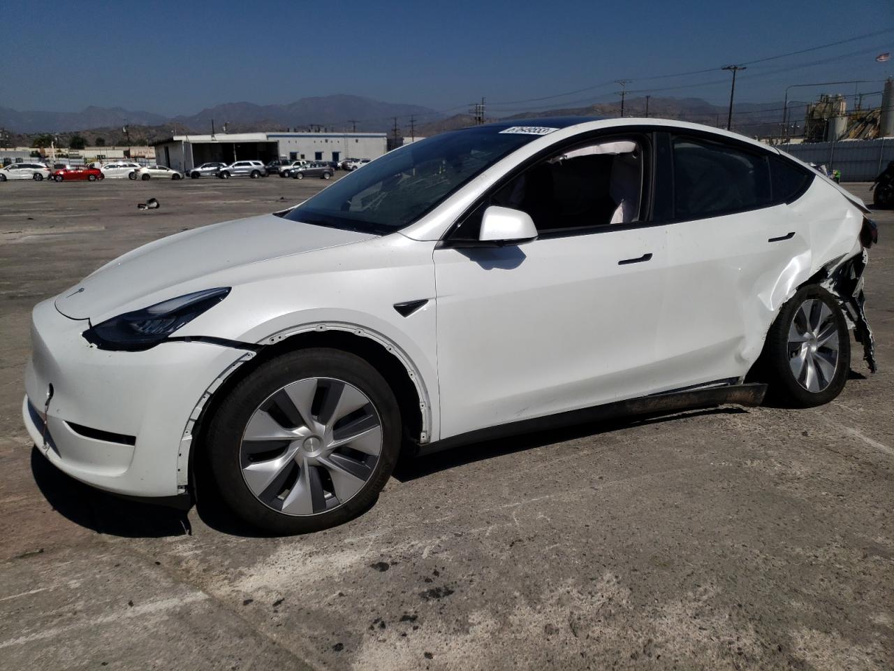 Изображение 2023 TESLA MODEL Y  2023