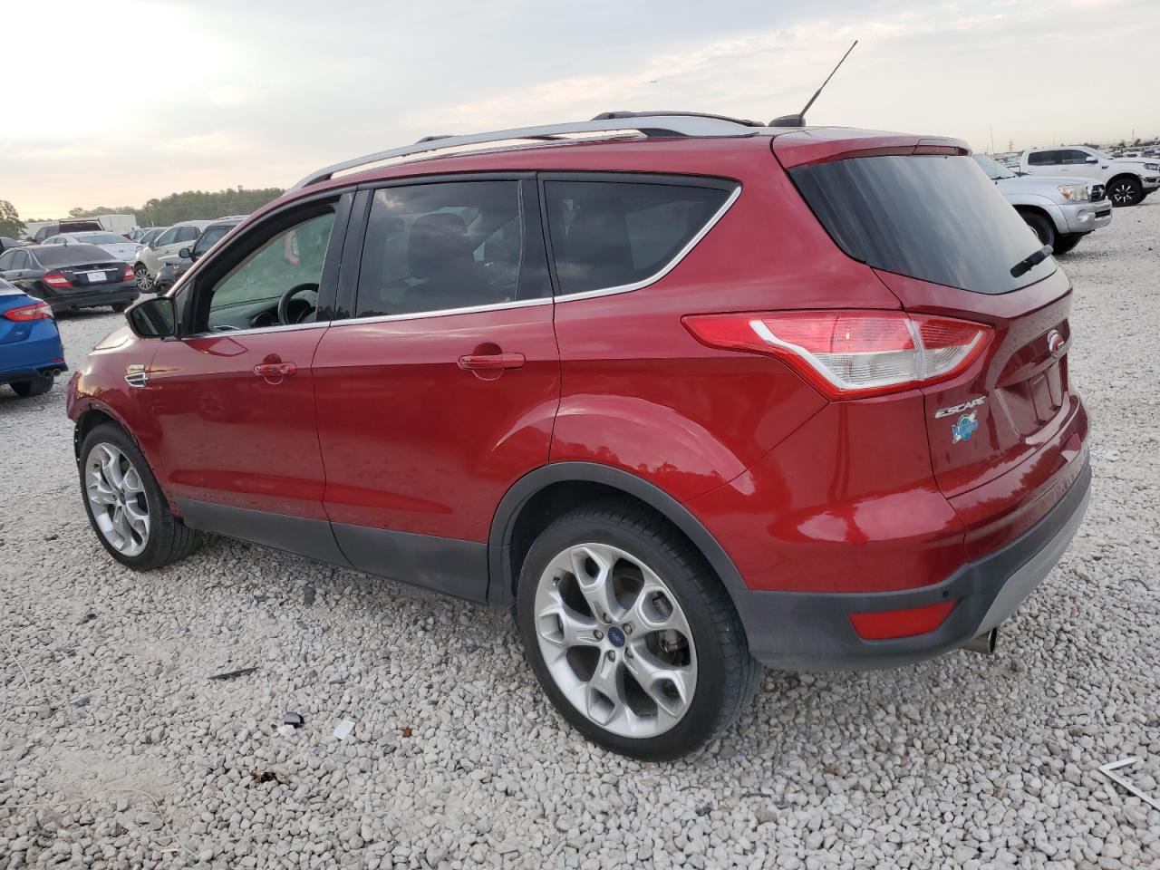 Obraz 2 z 2013 FORD ESCAPE TITANIUM 2013 z VIN 1FMCU0J94DUA71646