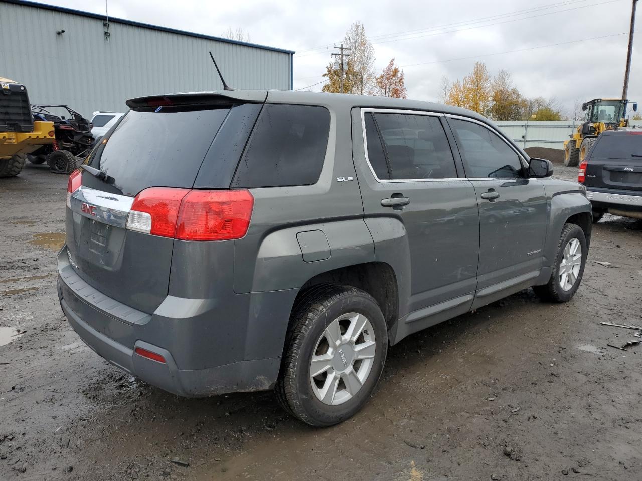 Image 3 of 2013 GMC TERRAIN SLE 2013 with VIN 2GKALMEK3D6372687